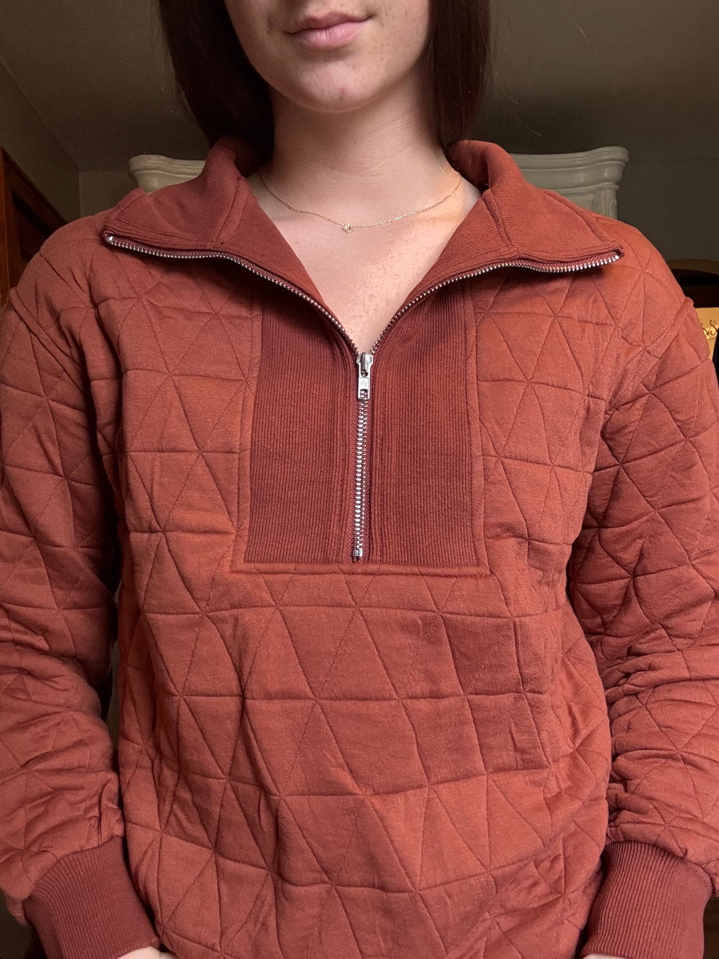 Geometric Quilted Half Zipped Sweatshirt